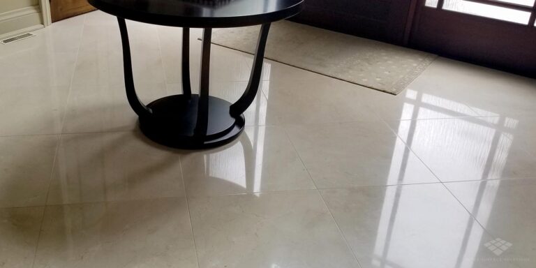 High patina finish on crema marfil floor tiles