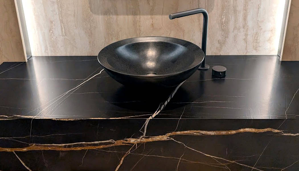 Honed marble finish 00